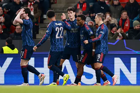 دقيقة بدقيقة.. أرسنال 3-0 سلافيا براج.. إلغاء ركلة جزاء (فيديو وصور)